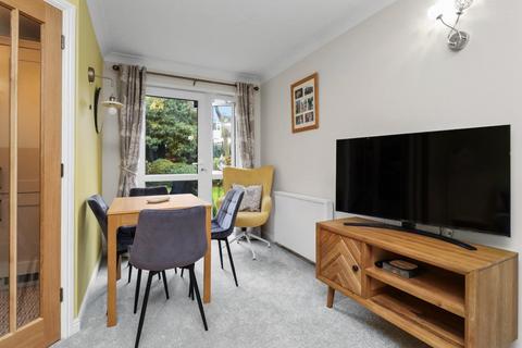undefined, Park Road, Timperley, Altrincham