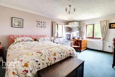 undefined, Fen Road, Magdalen