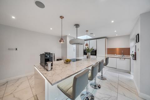 undefined, Bishops Avenue, Northwood, Middlesex