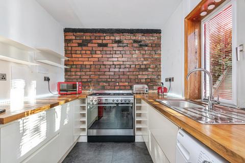 3 bedroom end of terrace house for sale, Sissons Road, West Yorkshire LS10