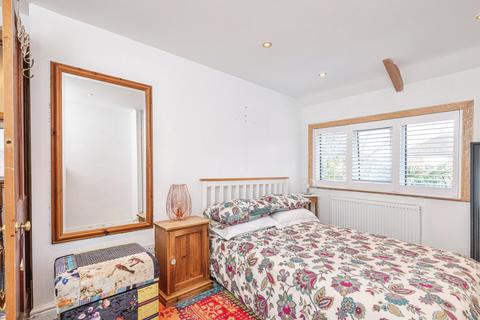 3 bedroom end of terrace house for sale, Sissons Road, West Yorkshire LS10