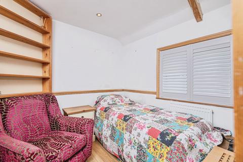 3 bedroom end of terrace house for sale, Sissons Road, West Yorkshire LS10
