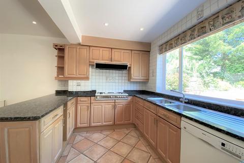 undefined, Hartland Drive, Edgware
