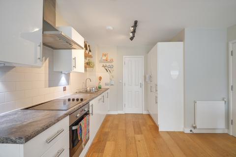 1 bedroom apartment for sale, at Oleander House, 1B Glengall Road, London SE15