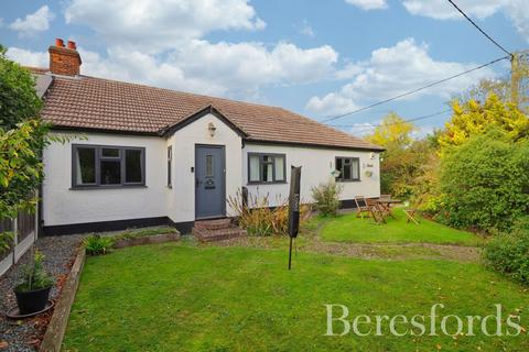 4 bedroom bungalow for sale, Goat House Lane, Hazeleigh, CM3