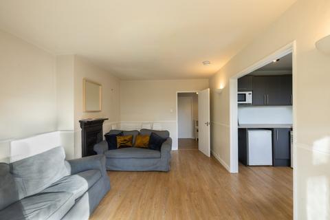 undefined, Norley Vale, SW15