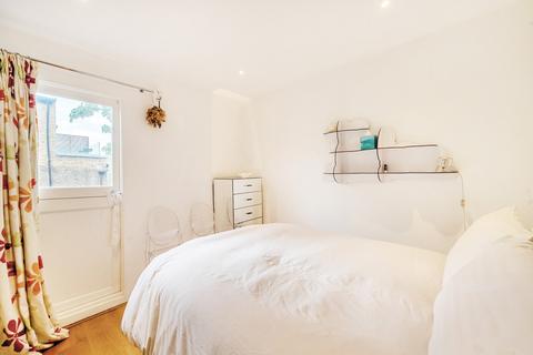 1 bedroom flat for sale, Fulham Road, Fulham, London, SW6