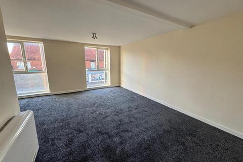 3 bedroom house to rent, Cannock Road, Cannock