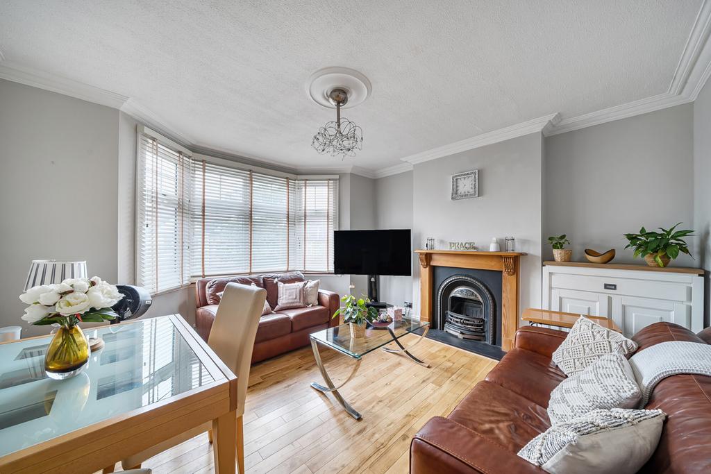 1371115-19-68fa1c...