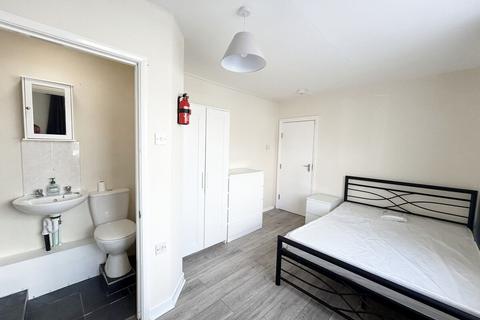 undefined, Sefton Avenue, HARROW