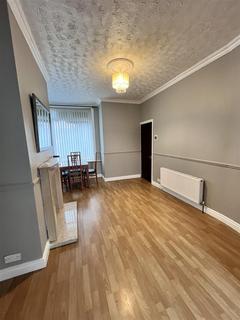 2 bedroom terraced house to rent, Lord Street, Dukinfield SK16