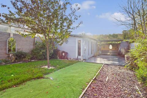 undefined, Avon Road, Worcester, Worcestershire, WR4