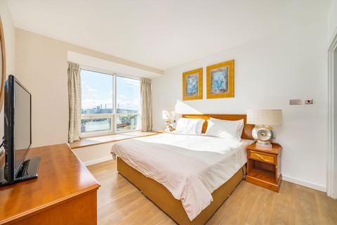 3 bedroom flat to rent, Grosvenor Road, London SW1V