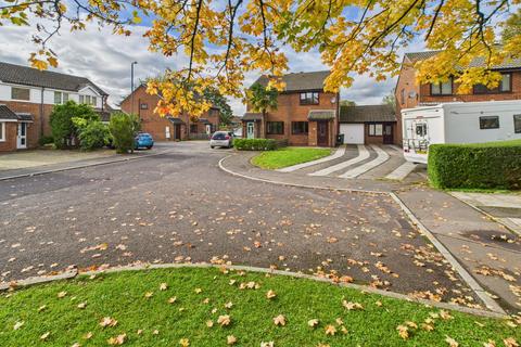 undefined, Slimbridge Close, Yate, Bristol