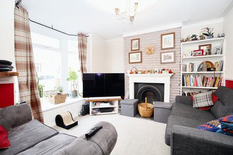 3 bedroom semi-detached house for sale, Godinton Road, Ashford TN23