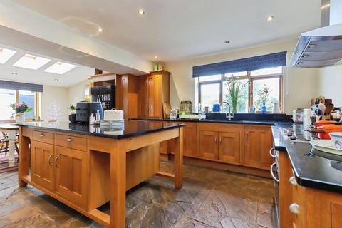 5 bedroom detached house for sale, Shrewsbury SY4