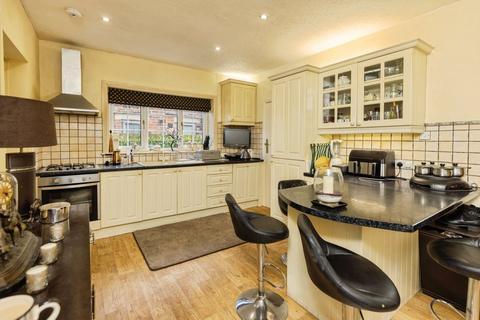 3 bedroom detached house for sale, Halifax Road, Liversedge WF15