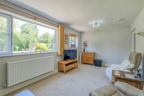 undefined, Haye Lane, Mappleborough Green, B80