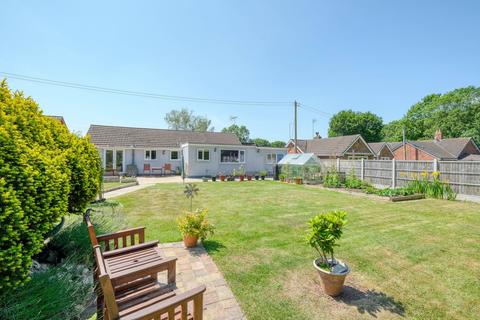 2 bedroom detached bungalow for sale, Haye Lane, Mappleborough Green, B80