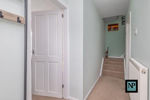 4 bedroom semi-detached house for sale, Elizabeth Avenue, Polesworth, B78