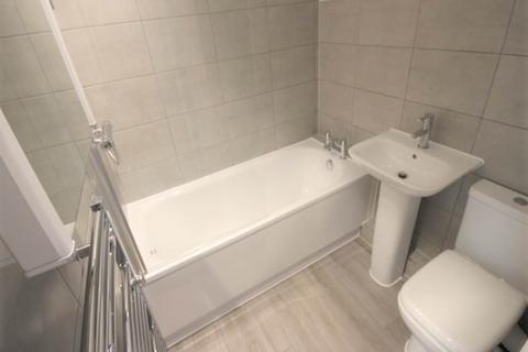 undefined, Elm Green Close, Stratford, London