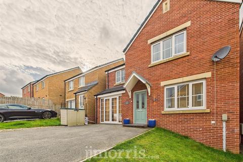 undefined, Maes Yr Odyn, Narberth