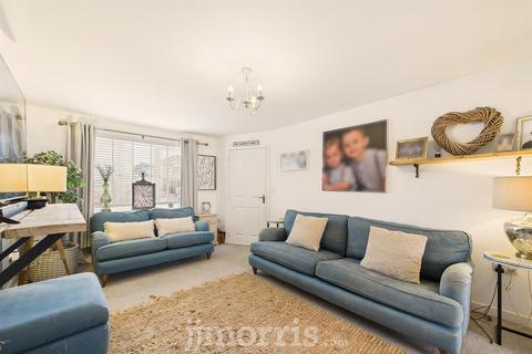 undefined, Maes Yr Odyn, Narberth