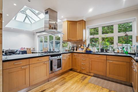 3 bedroom property for sale, West End Lane, Pinner, HA5