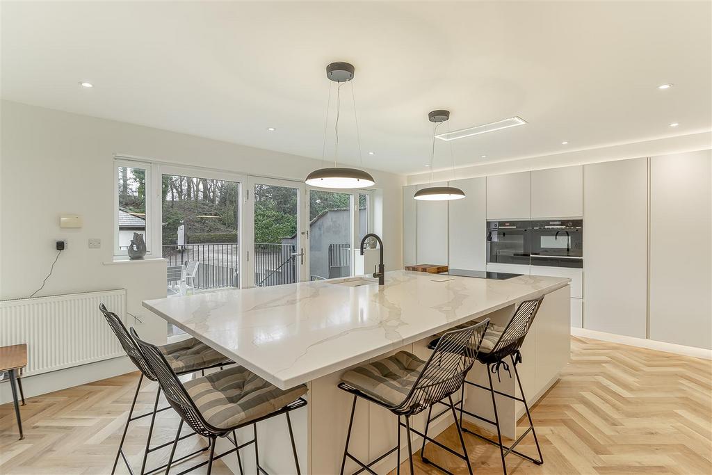 Kitchen - A.jpg