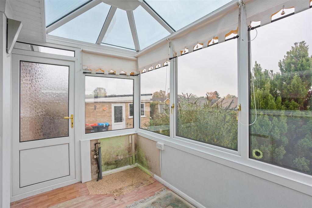 18 Farmanby Close-18[1].jpg