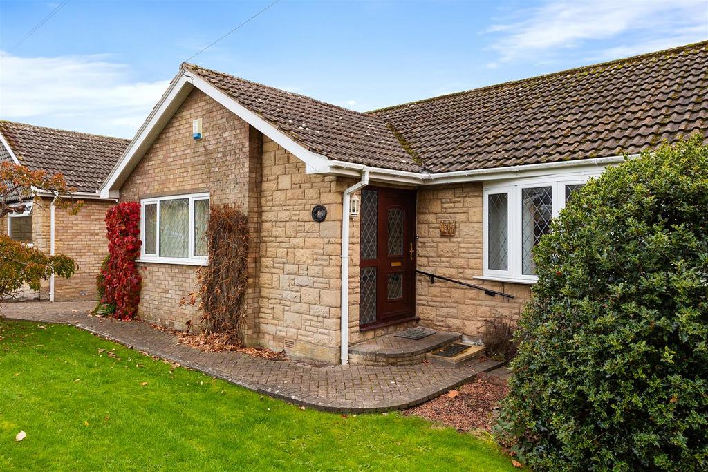 18 Farmanby Close -09[1].jpg