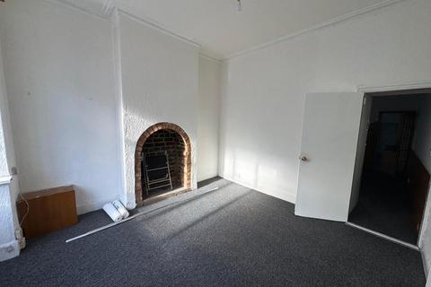 3 bedroom terraced house to rent, Newcombe Road, Handsworth, Birmingham, B21 8BY