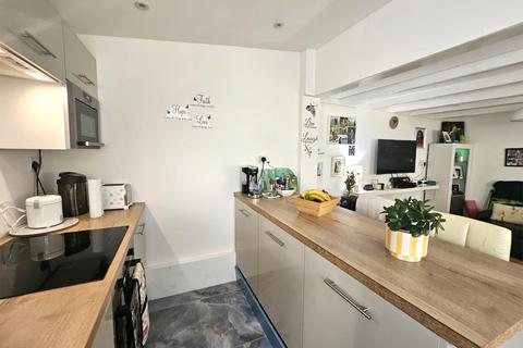 undefined, 12a Hamilton Terrace, Lamlash, Isle of Arran, KA27 8LR