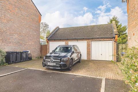 3 bedroom terraced house for sale, Pepler Way, Burnham SL1