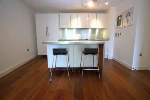 1 bedroom apartment to rent, High Street, Slough SL1