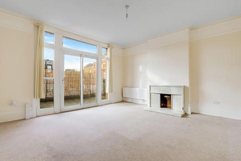 4 bedroom flat for sale, Sydenham Road, Sydenham, London