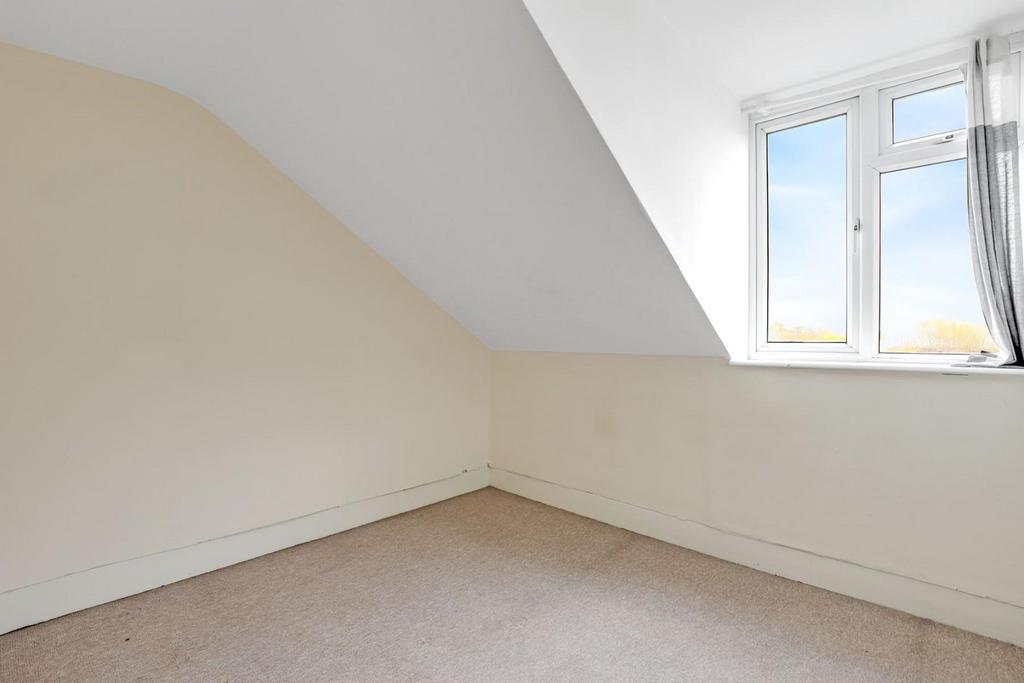 10-d24f JHProp World - 41 Sydenham Road -40-medium.j