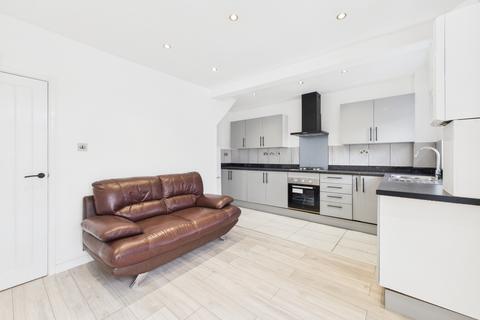 3 bedroom terraced house for sale, Highlands Avenue, Spinney Hill, NN3 6BG