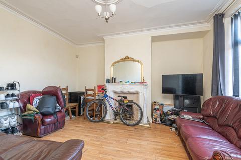 2 bedroom terraced house for sale, Beacon Street, Wibsey BD6