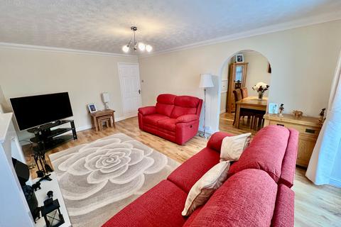 2 bedroom bungalow for sale, Regency Gardens, Grantham, NG31