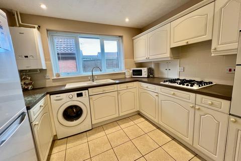 2 bedroom bungalow for sale, Regency Gardens, Grantham, NG31