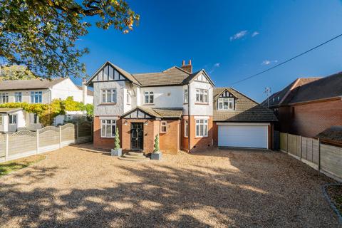 4 bedroom detached house for sale, Milton Keynes MK17