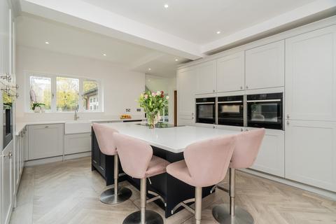 4 bedroom detached house for sale, Milton Keynes MK17