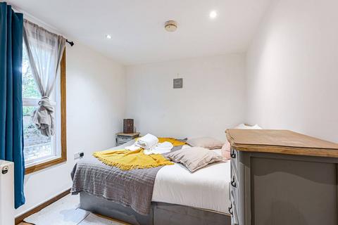 1 bedroom flat to rent, Kempsford Gardens, SW5 9LA, Earls Court, London, SW5