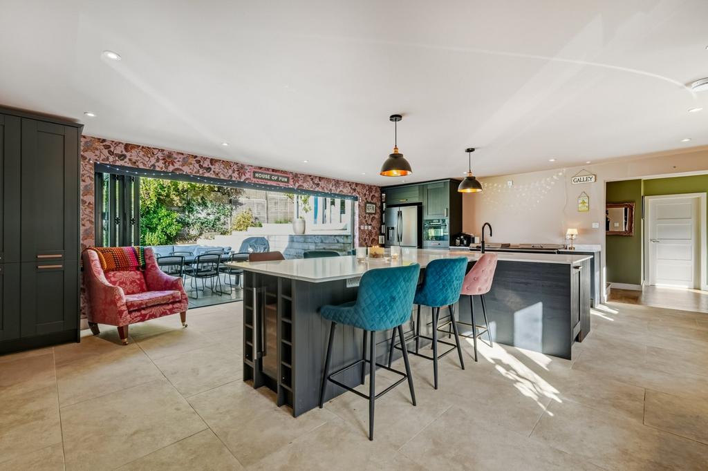 Kitchen / Diner