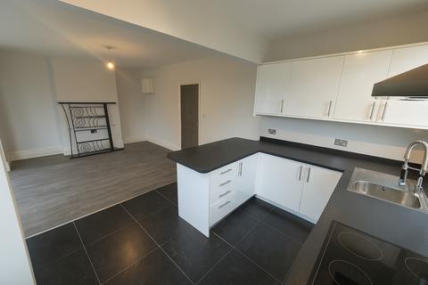 undefined, South Croydon CR2