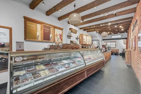 Office for sale, 22 Pembridge Rd London W11 3HL