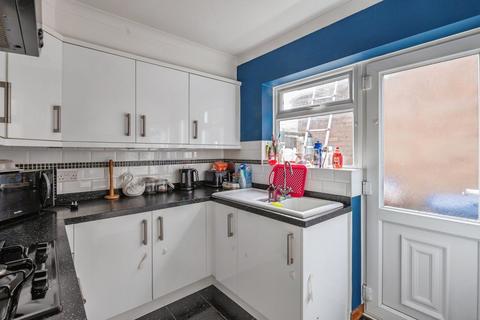 4 bedroom semi-detached house for sale, Cloisters, Stanford-le-Hope SS17