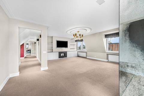 2 bedroom flat for sale, Ascot Court, Grove End Road, St John's Wood, London