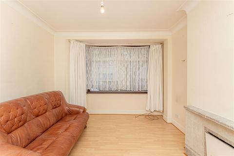 3 bedroom house for sale, Ladysmith Road, London